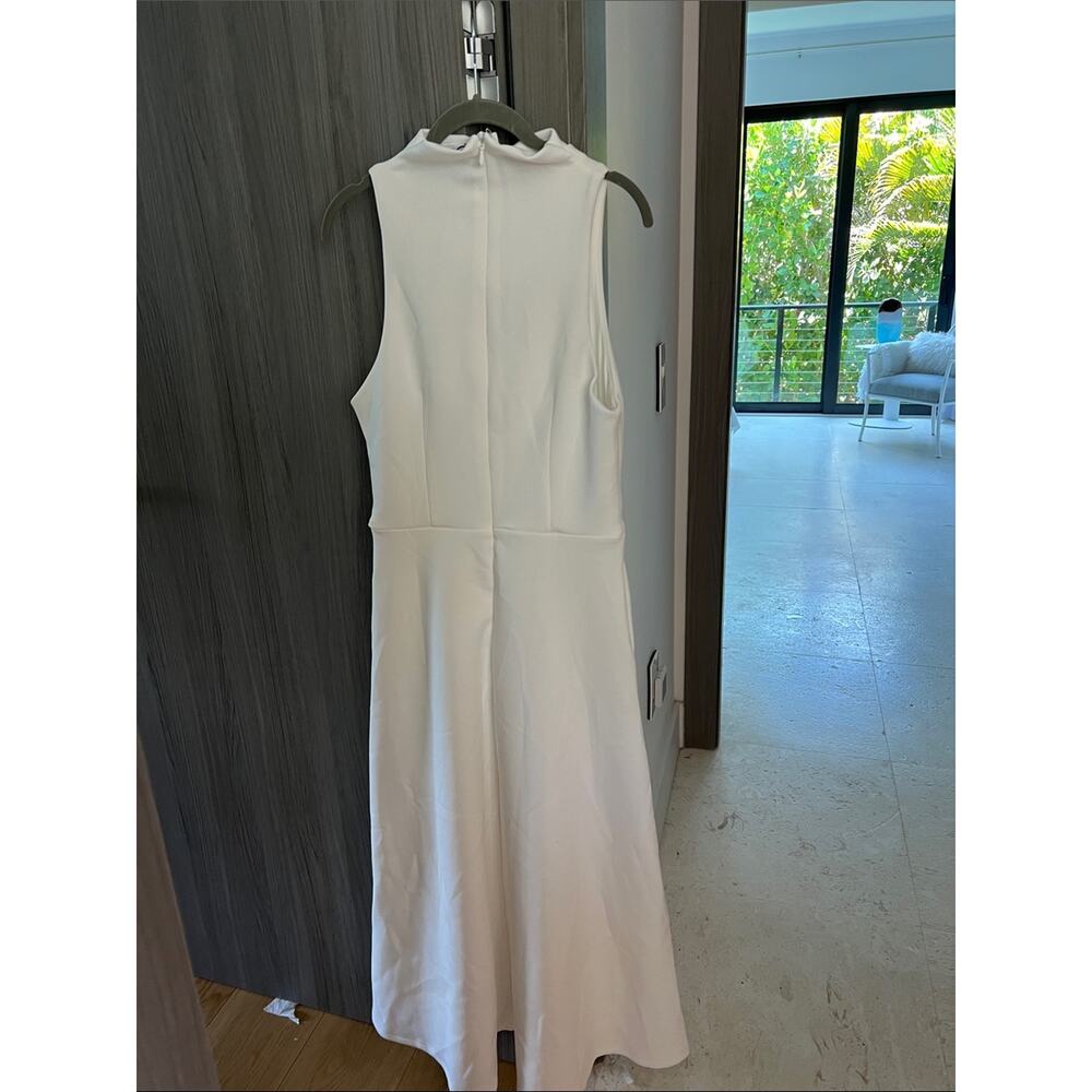 NWT REVOLVE Australia SHOWPO Macy midi dress white US 6 - Picture 4 of 9